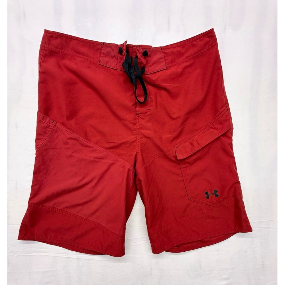 Under Armour Men's Red Solid Board Shorts Size 36 Drawstring Cargo Pocket